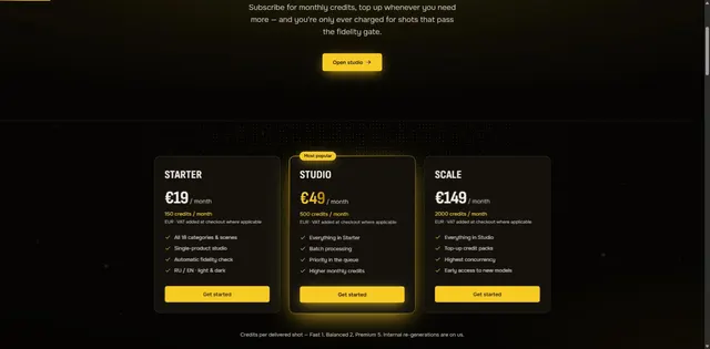 VITRINA pricing page with Starter, Studio and Scale plans